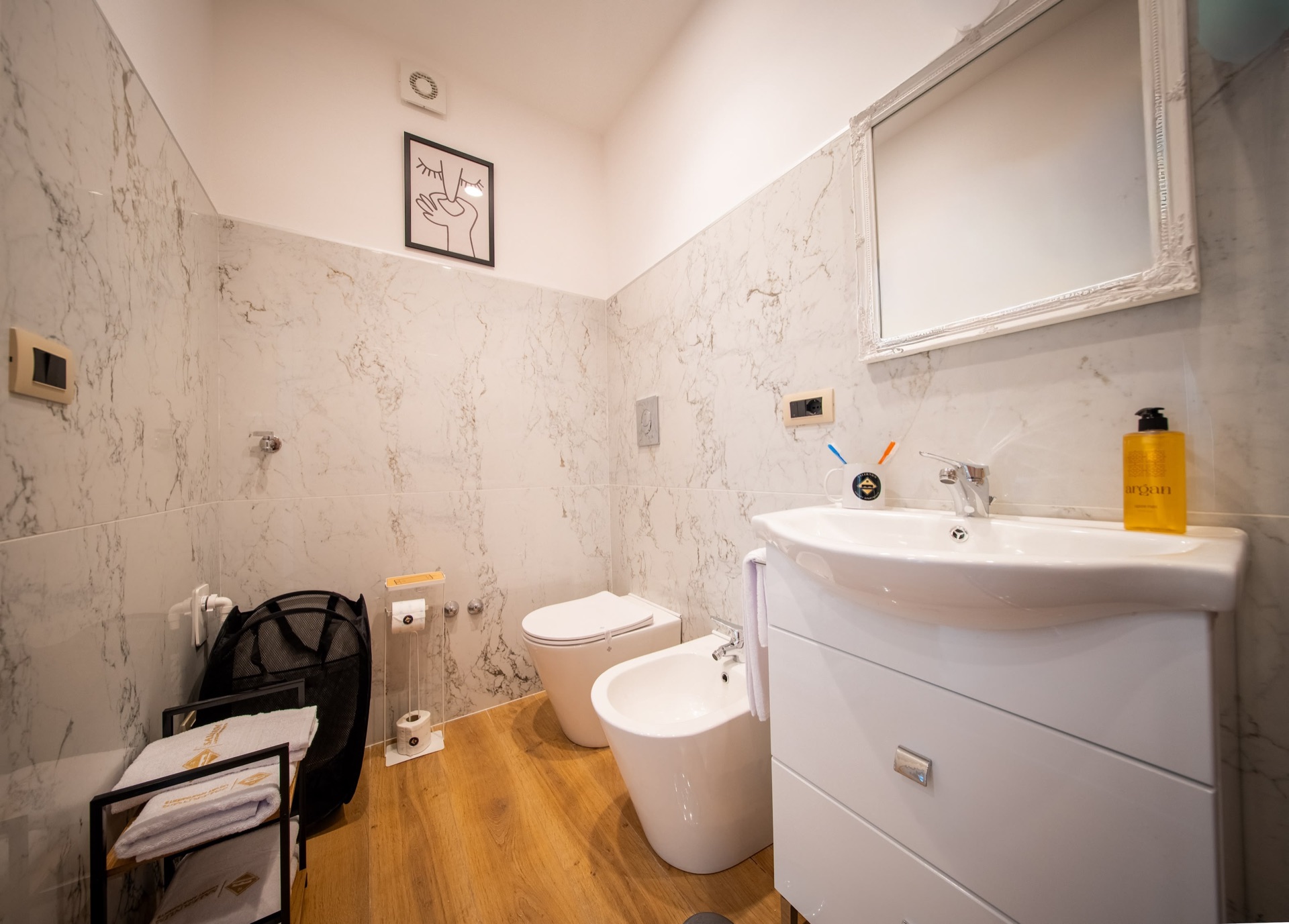 Camera 6 di Salernum Luxury Apartments
